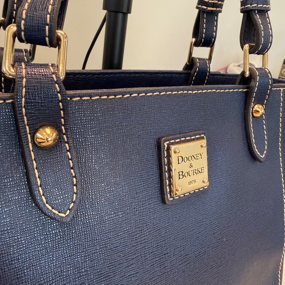 Dooney & Bourke Janie Tote Marine - Picture 3 of 12